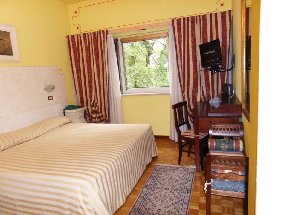 Camere Ai Ronchi Motor Hotel