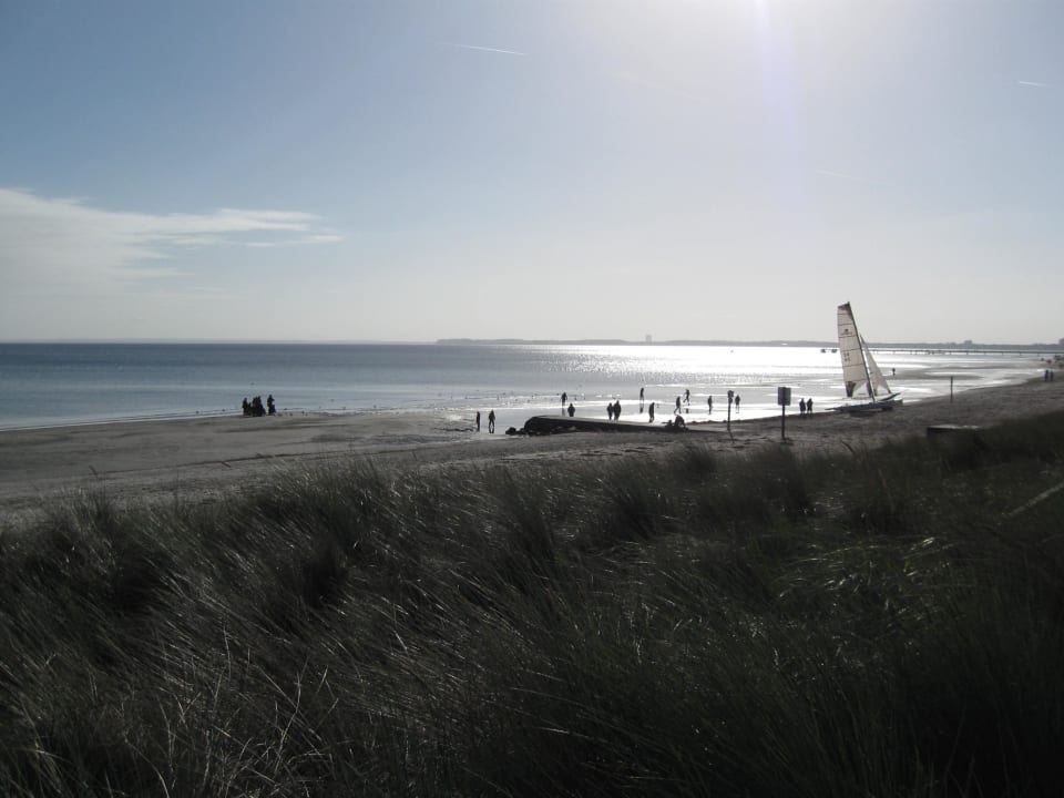 Vor dem Hotel Haus am Meer