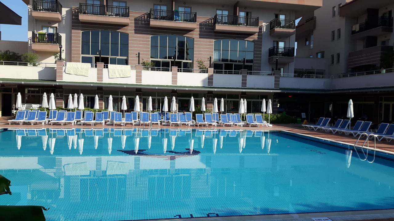 Pool Hane Family Resort