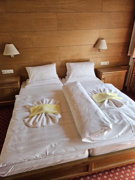 Zimmer Hotel & Pension Strolz