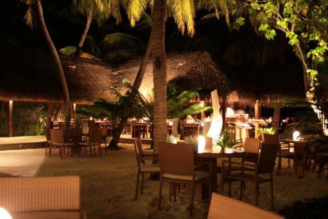 Restaurant Barbecue Kuramathi Maldives
