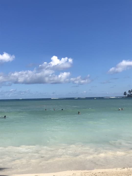 Strand Wyndham Alltra Samana