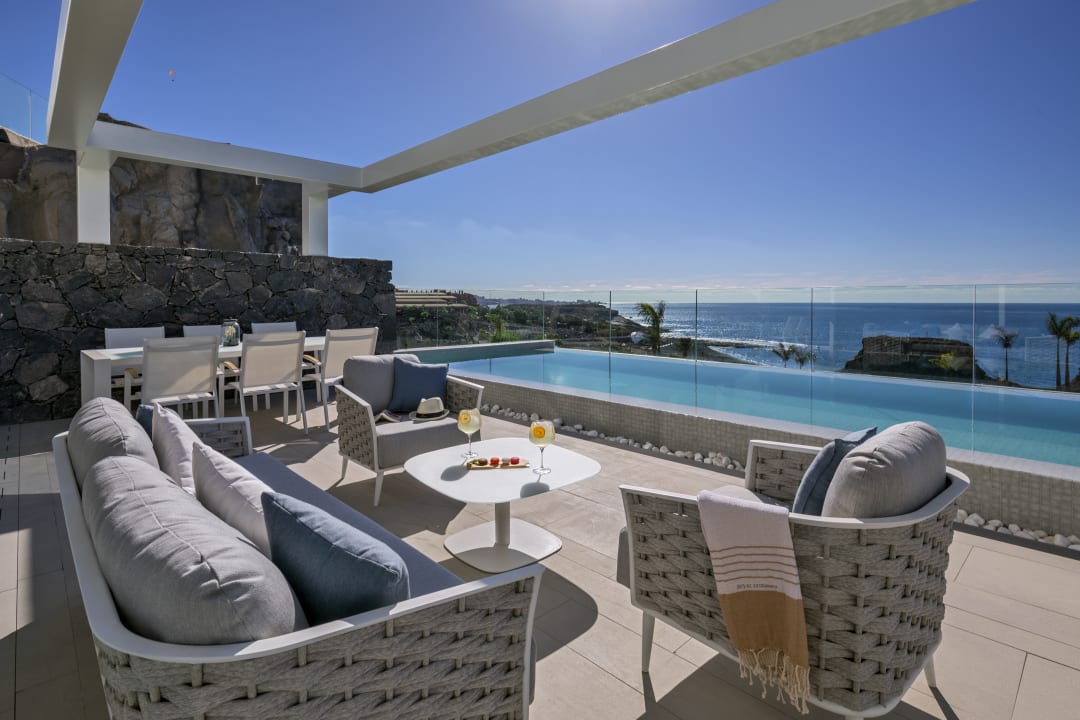 Zimmer Royal Hideaway Corales Suites