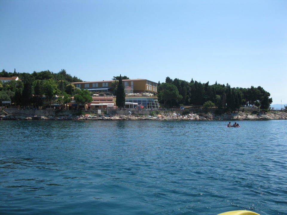 Vom Tretboot aus gesehen Valamar Sanfior Hotel & Casa