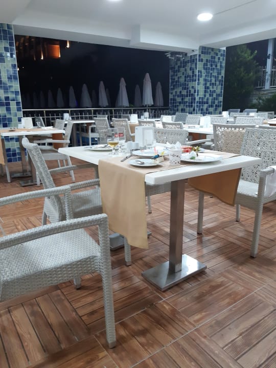 Gastro Dream World Resort & Spa