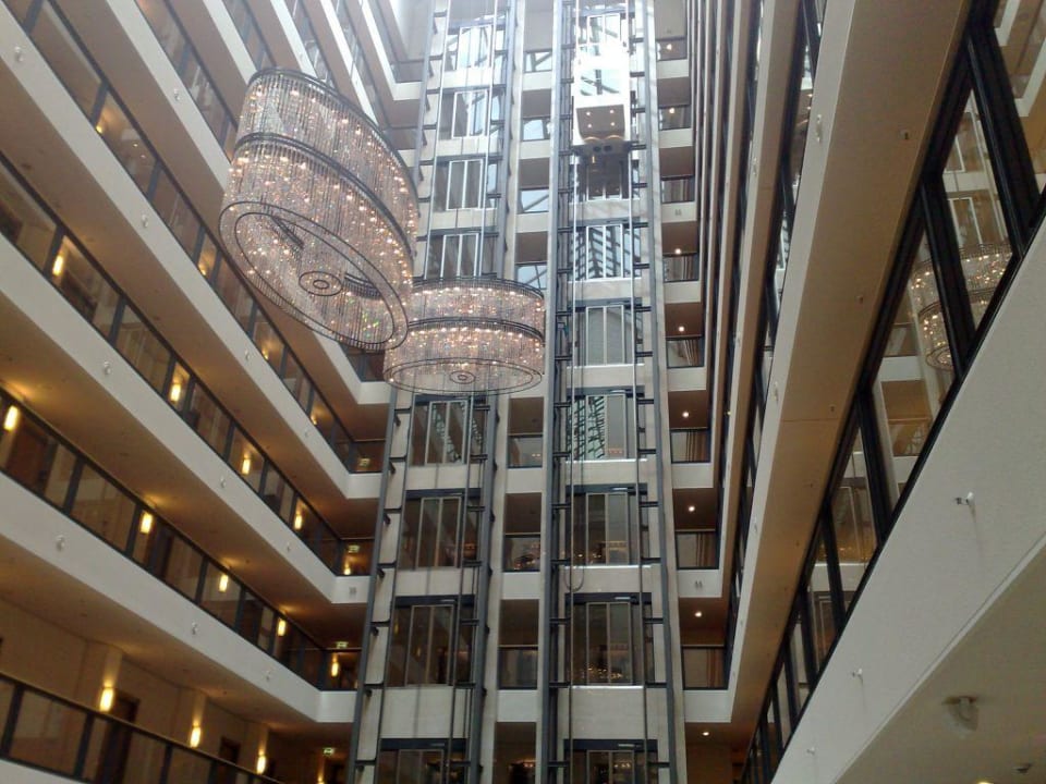 Lobby Maritim Hotel Dresden