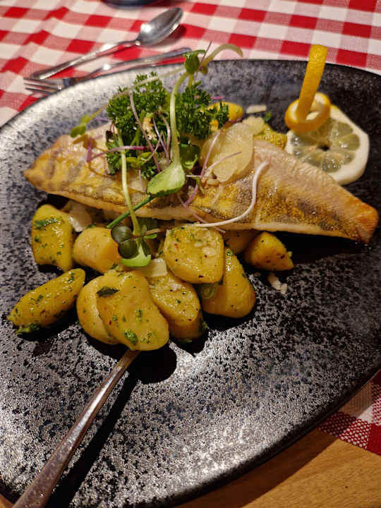 Gastro 1. Bier & Wohlfühlhotel Gut Riedelsbach