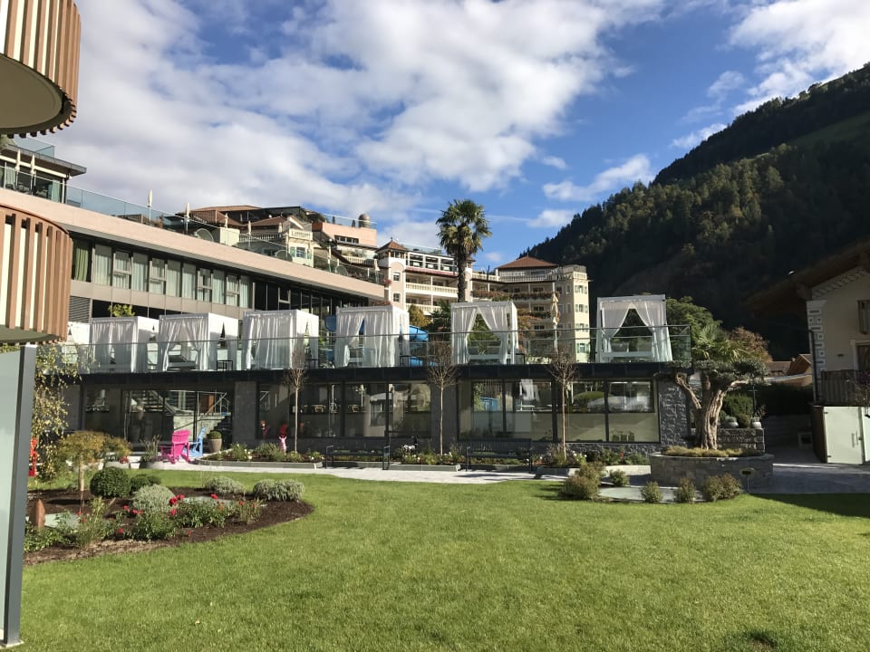 Gartenanlage Quellenhof Luxury Resort Passeier