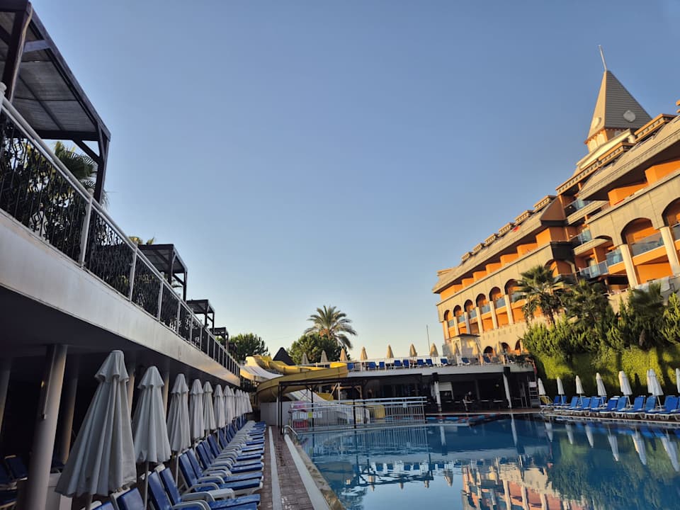 Außenansicht Dream World Resort & Spa