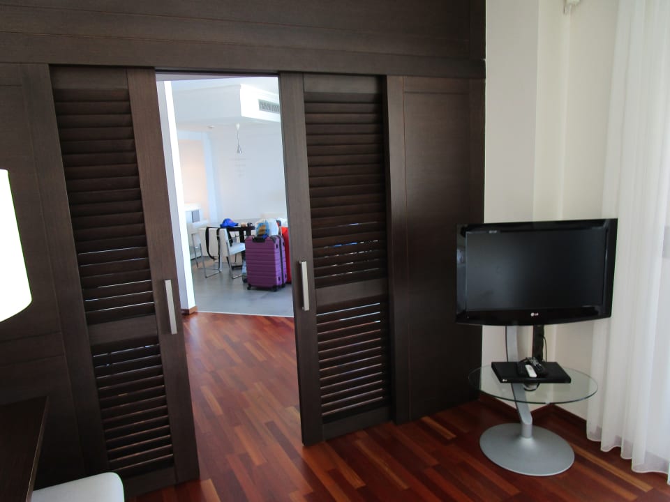 Zimmer Elysium Resort & Spa Hotel