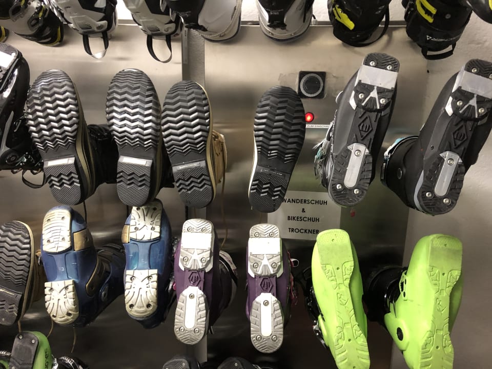 Sonstiges Berghotel Tgantieni