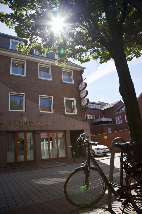 Außenansicht Hotel Schmidt am Markt