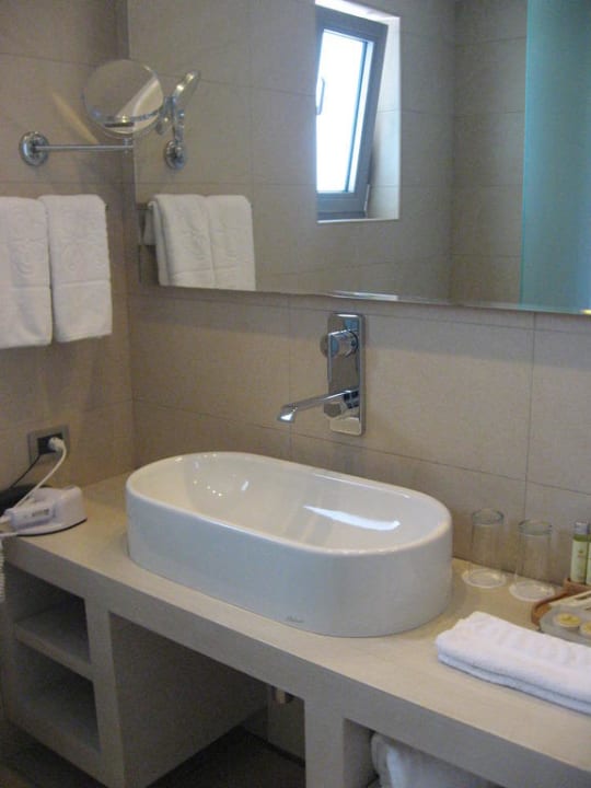 Badezimmer SENTIDO Port Royal Villas & Spa