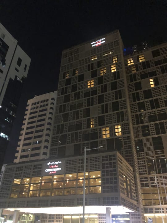 Außenansicht Courtyard by Marriott World Trade Center Abu Dhabi