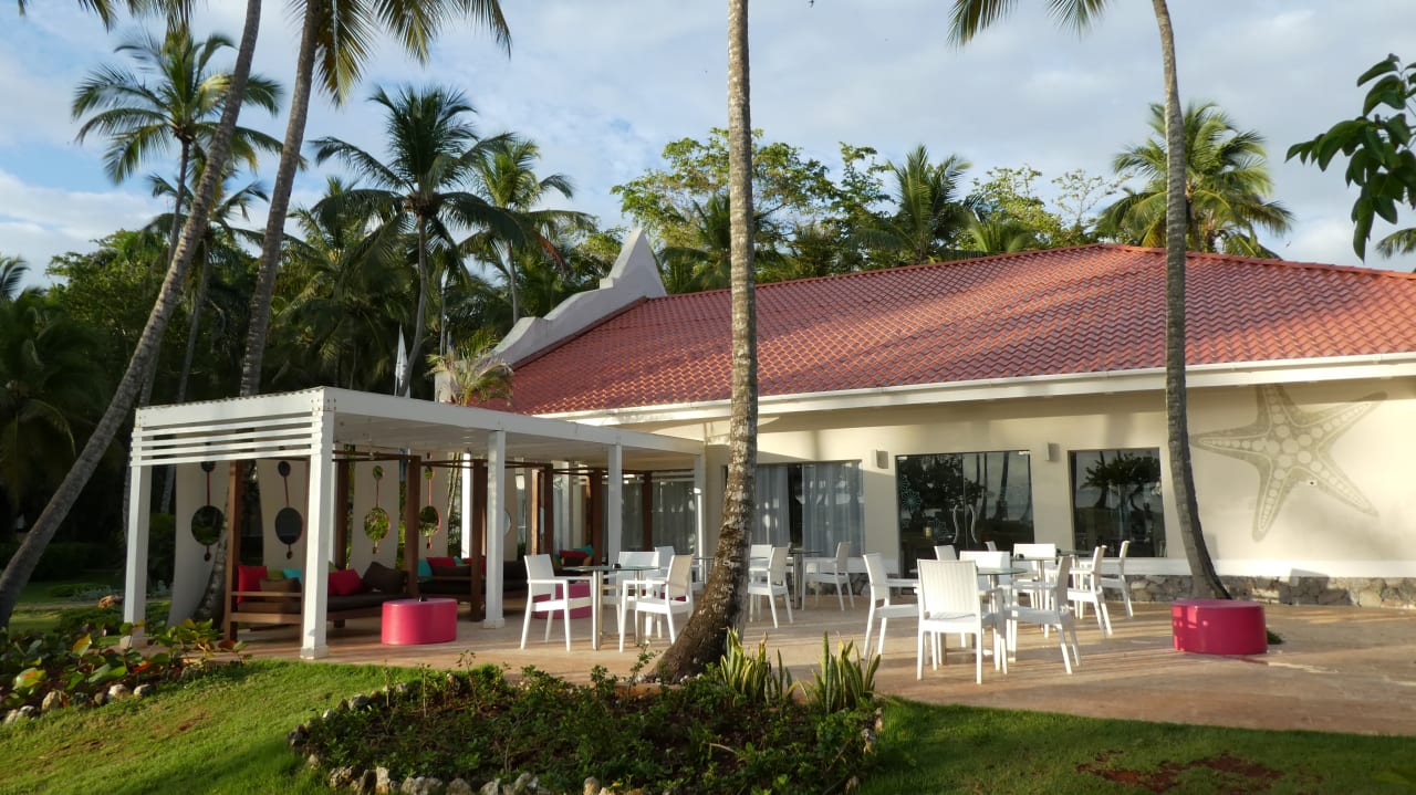 Außenansicht Wyndham Alltra Samana