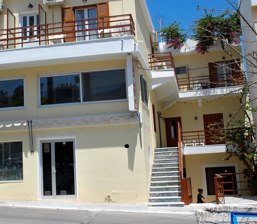 Avra rooms Avra Rooms