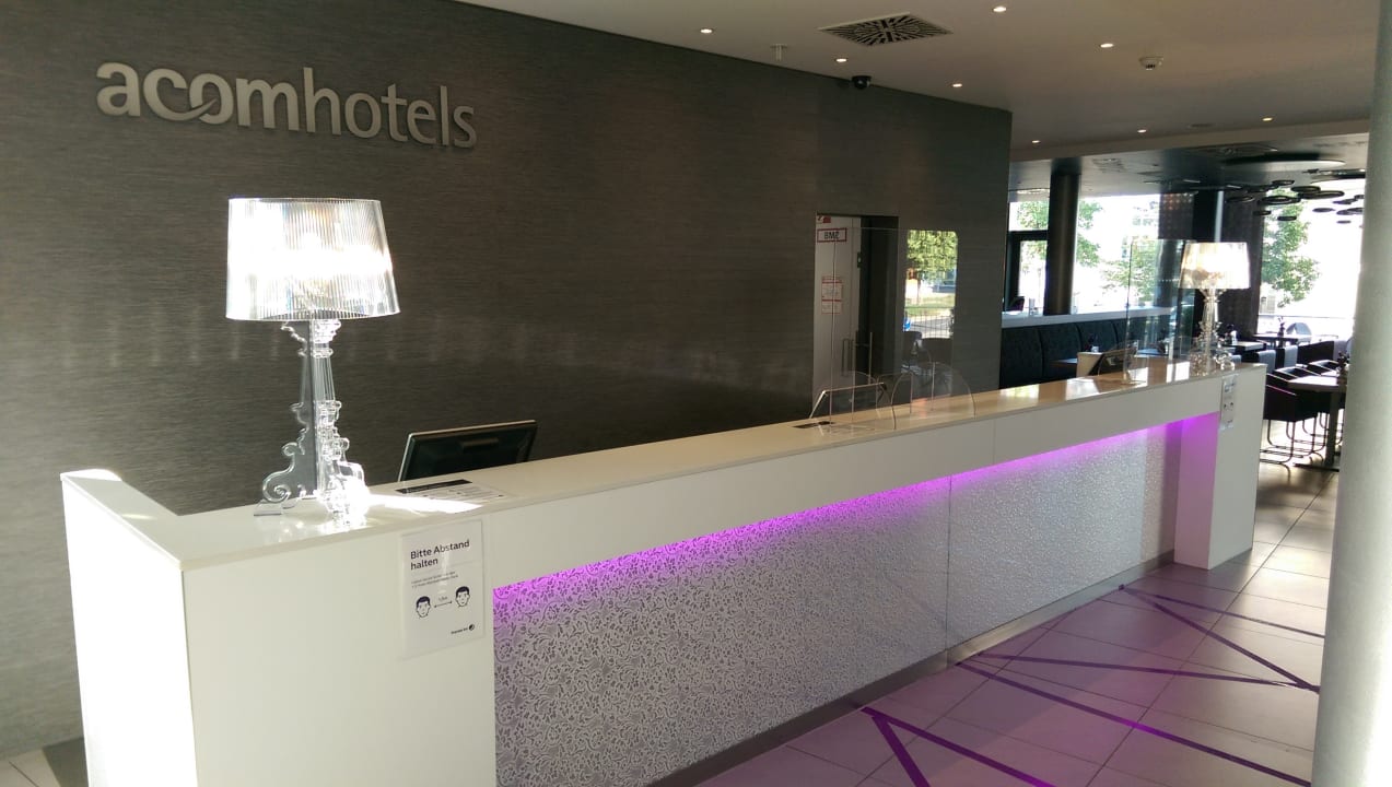 Lobby Premier Inn Nürnberg City Nordost