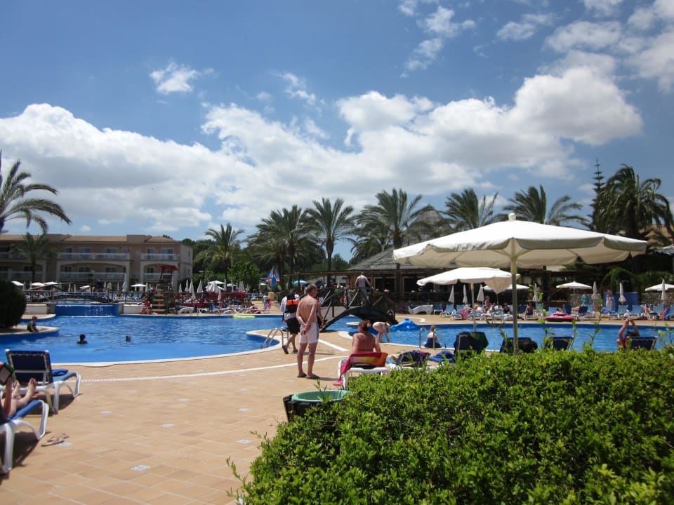 Pool Zafiro Can Picafort