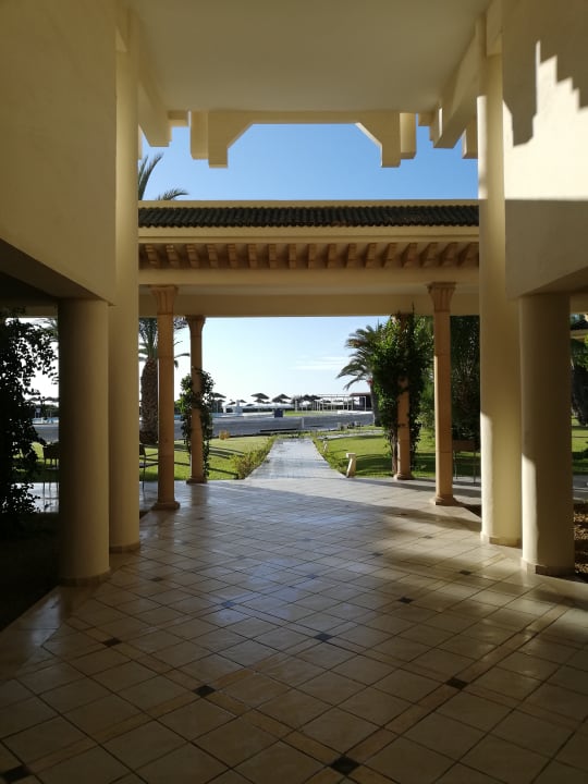 Lobby Iberostar Waves Averroes