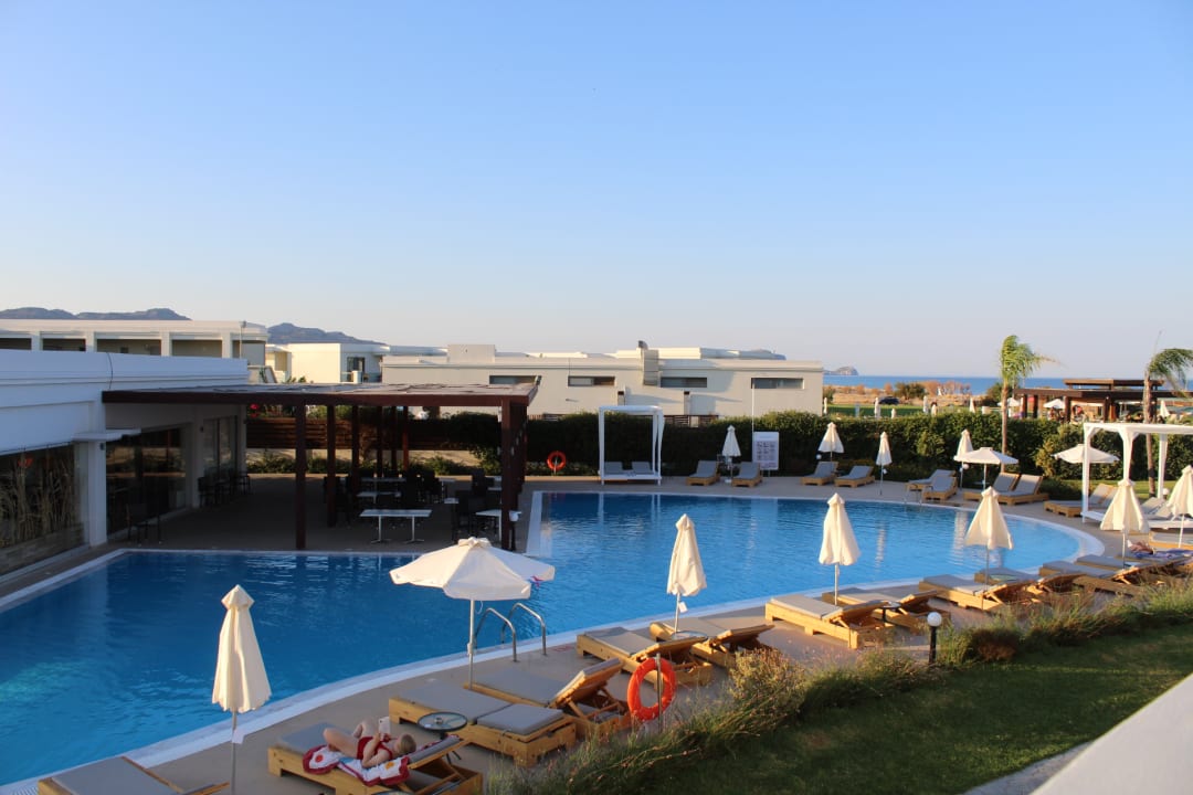 Außenansicht Asterias Beach Resort