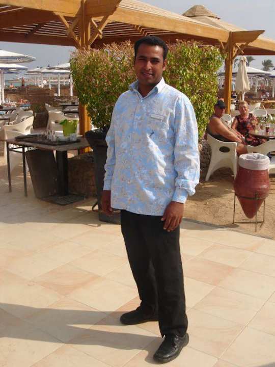 Strandkellner wie alle immer nett  Pickalbatros Dana Beach Resort - Hurghada