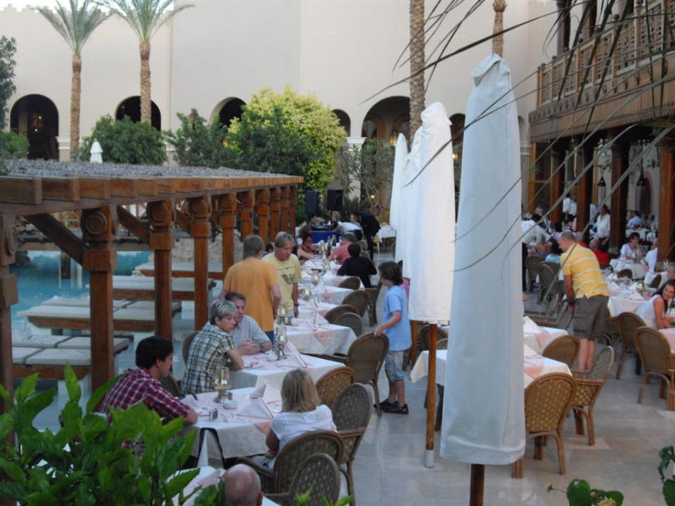 AI Buffet Ghazala Gardens