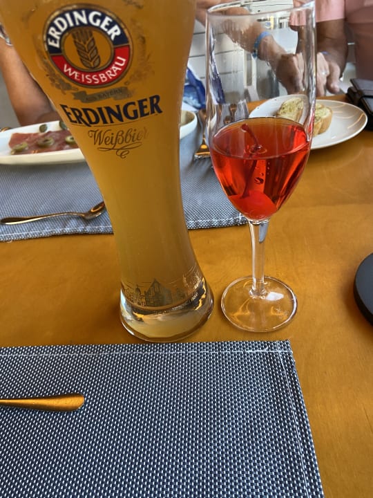 Gastro Anissa Beach & Village