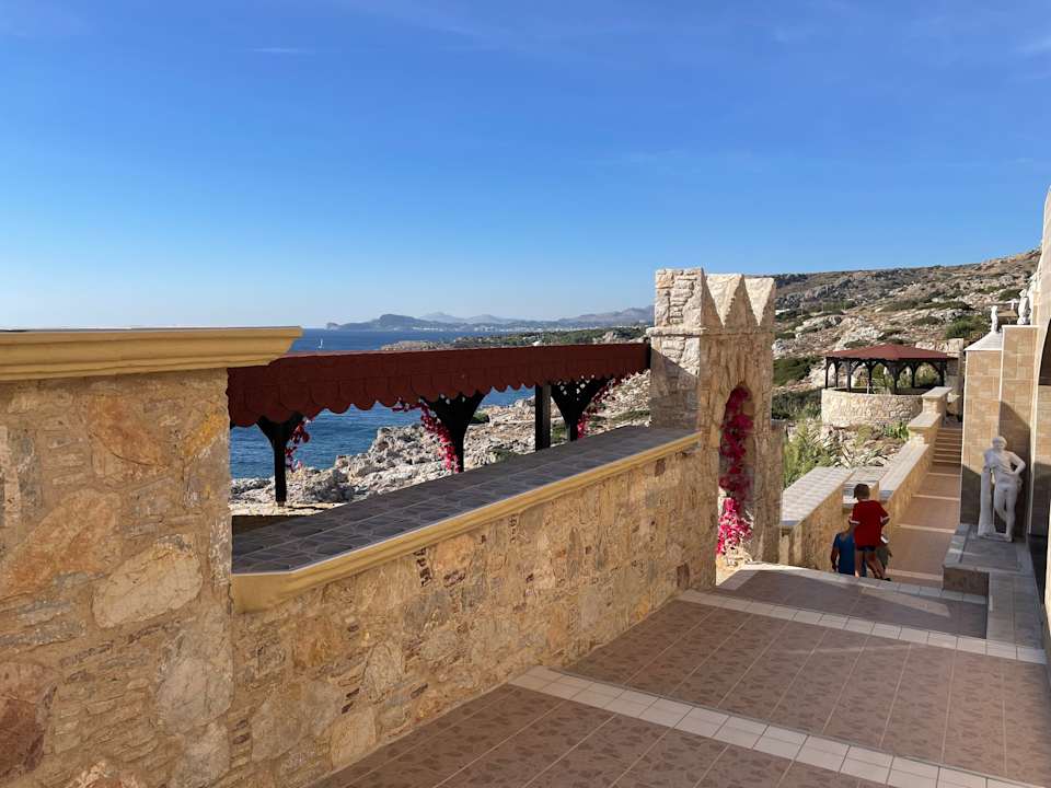 Gartenanlage Hotel Kalithea Horizon Royal