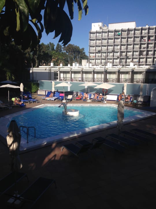 Unterer Pool allsun Hotel Lucana