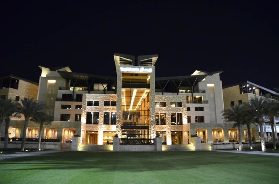 "The Westin Abu Dhabi Golf..." The Westin Abu Dhabi Golf Resort & Spa
