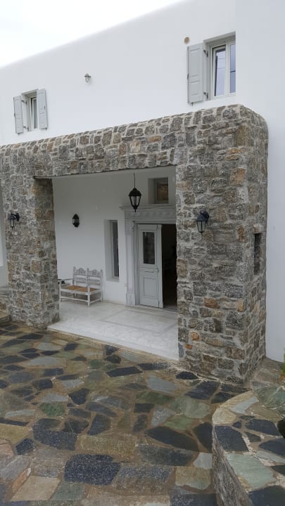 Außenansicht Kamari Hotel