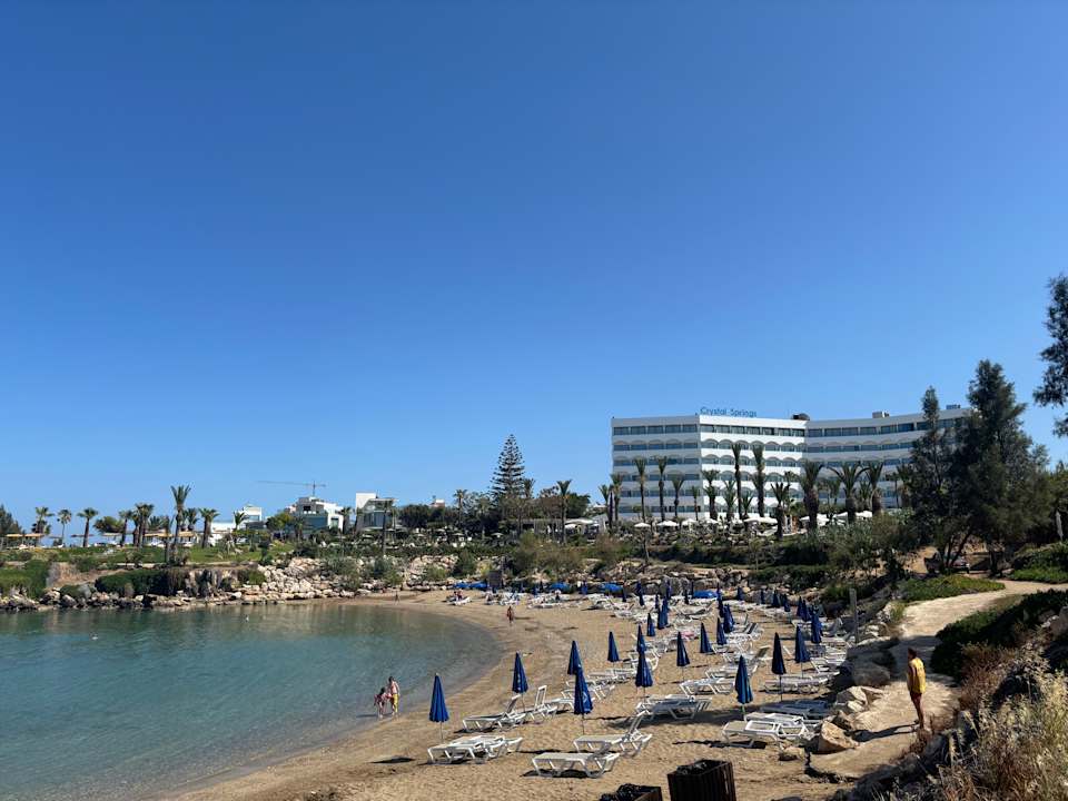 Strand Crystal Springs Beach Hotel