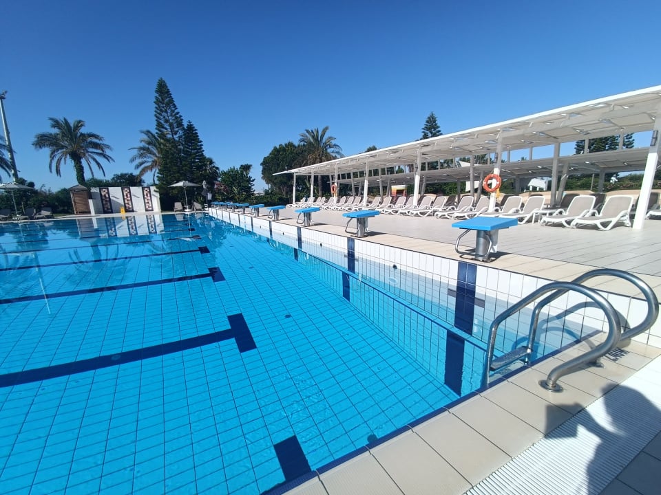 Pool TUI BLUE Xanthe