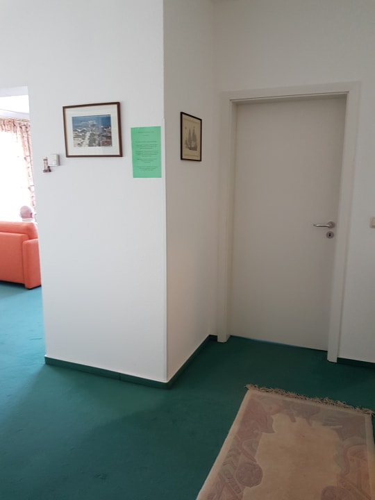 Zischen den Räumen. Villa Meerblick