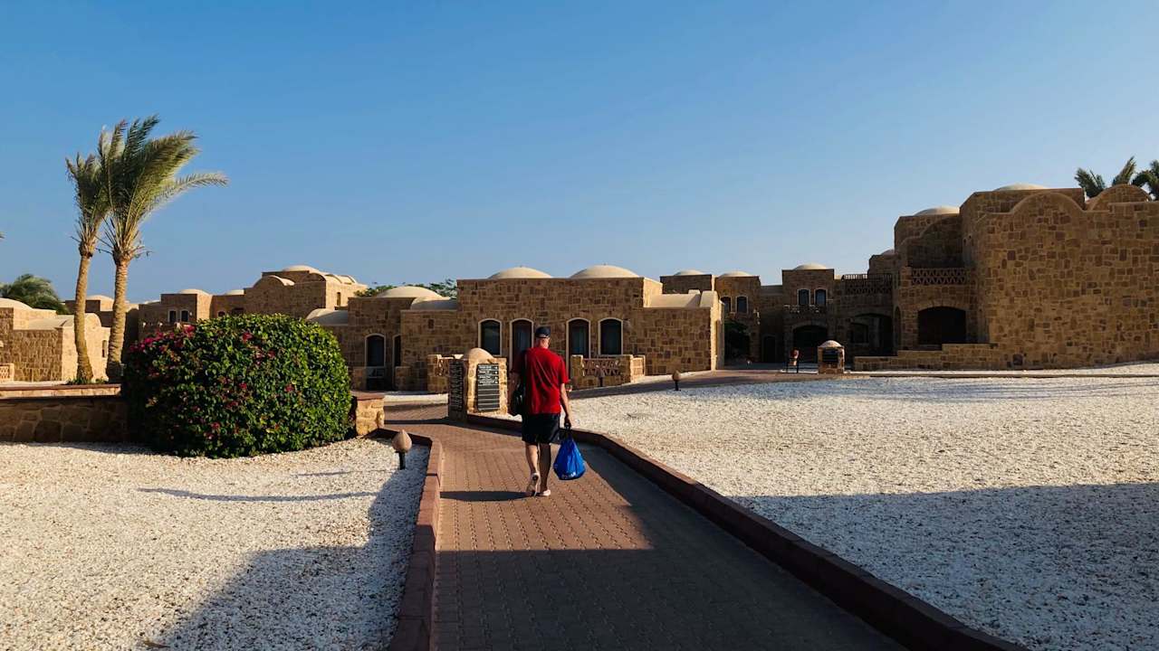 Außenansicht Mövenpick Resort El Quseir