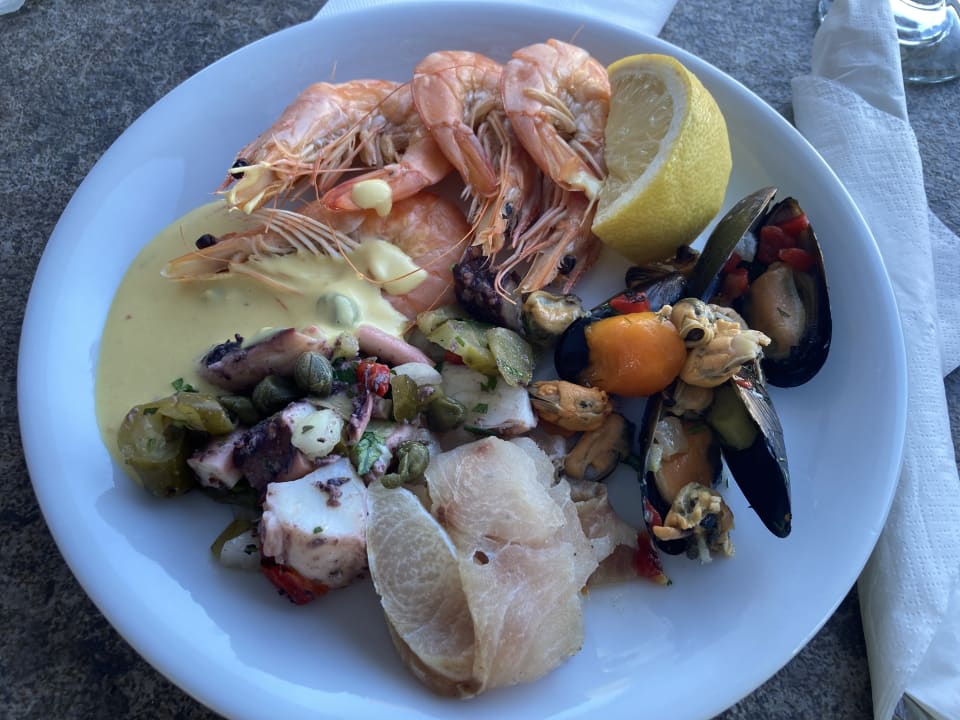 Gastro Blue Sea Island