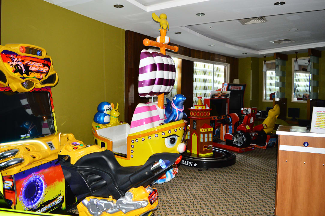 Sport & Freizeit Saturn Palace Resort Hotel