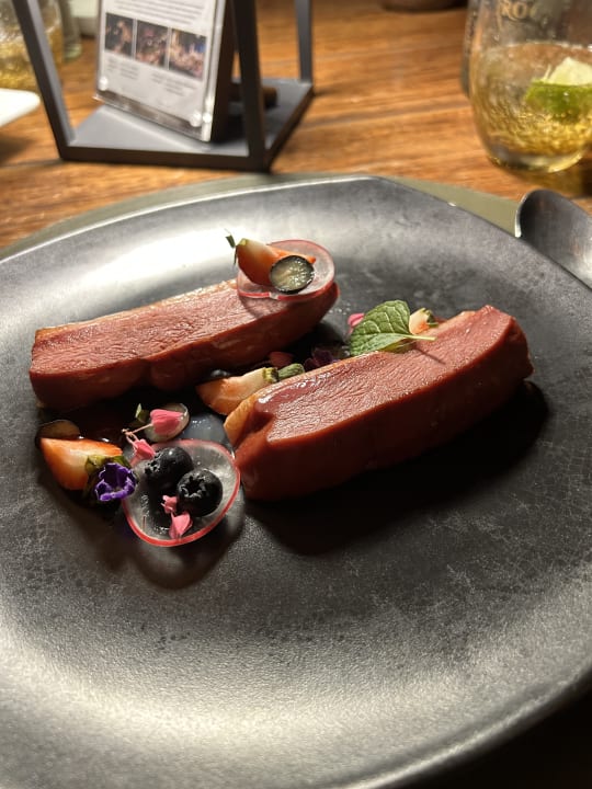 Gastro Anantara Golden Triangle Elephant Camp & Resort