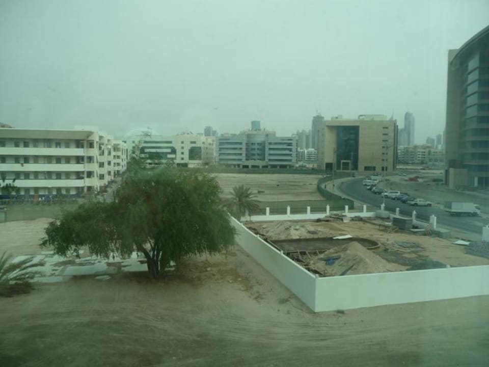 Blick hinter das Hotel Hotel Holiday Inn Express Jumeirah