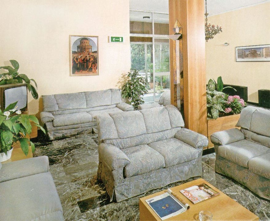 Hall/Entrata Hotel Piero della Francesca