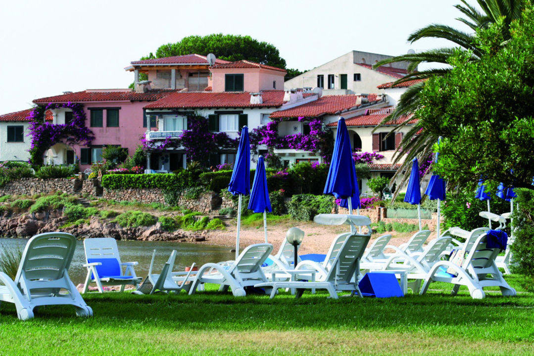 Giardino e spiaggia Hotel San Paolo