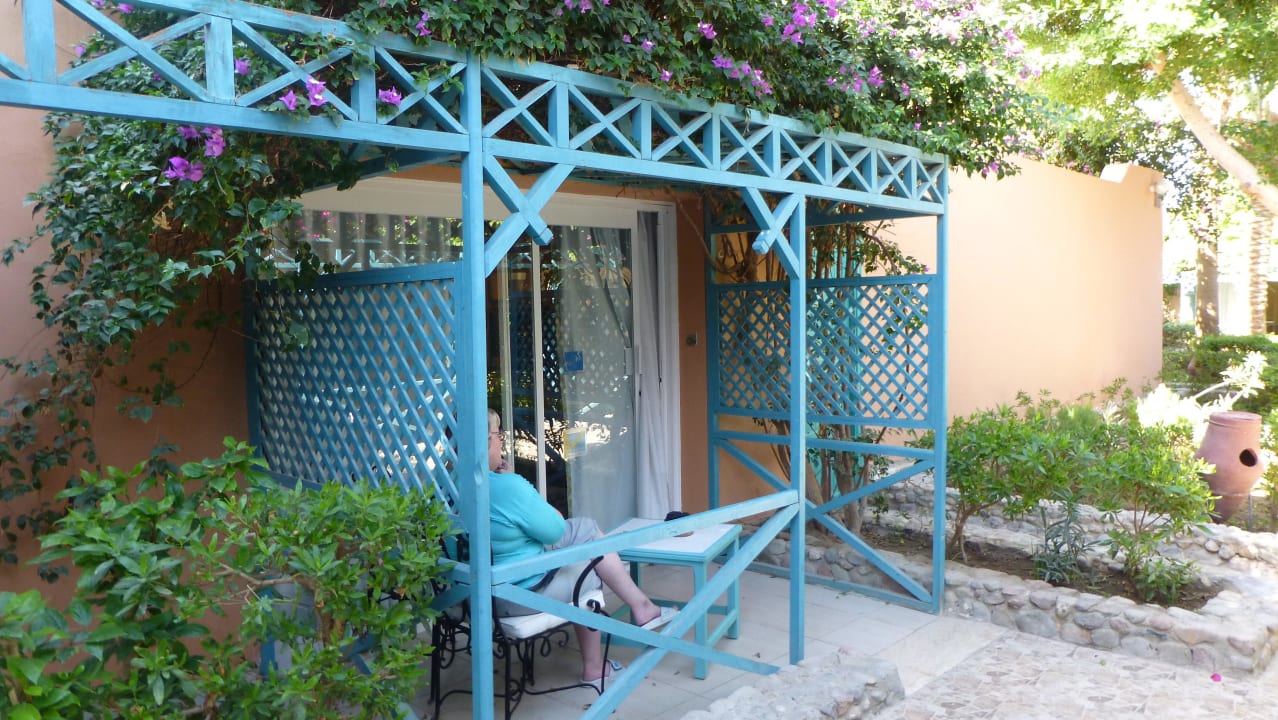 Alles grünt und blüht Giftun Azur Resort