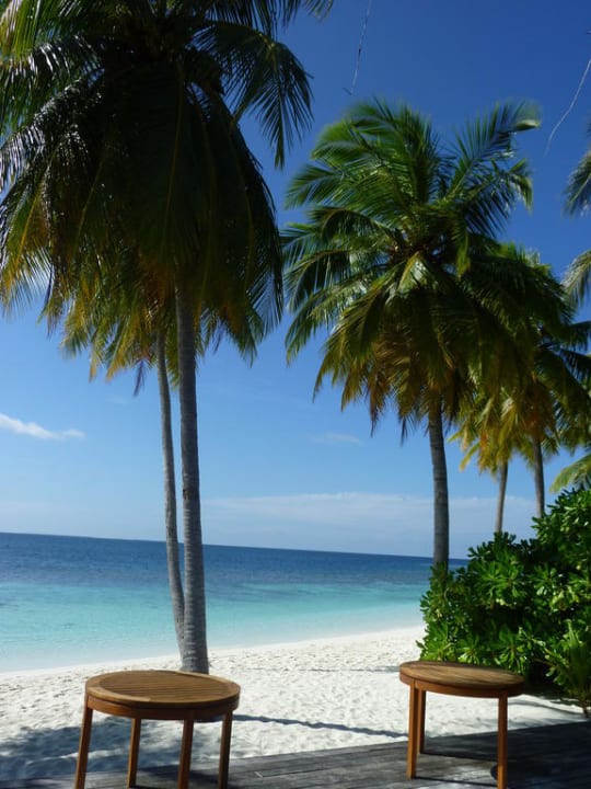 Strand Mirihi Island Resort