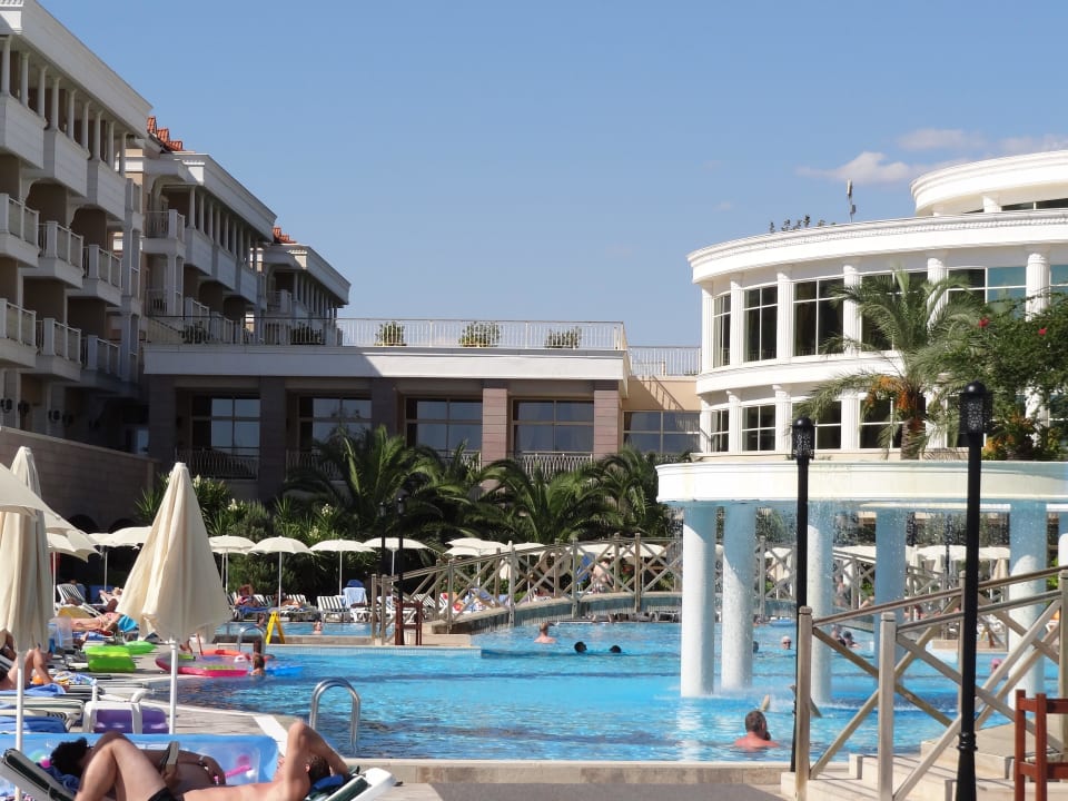 Blick auf das Hotel Trendy Aspendos Beach Hotel