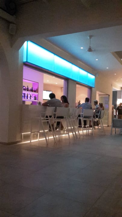 Poolbar Lindos Mare, Seaside Hotel