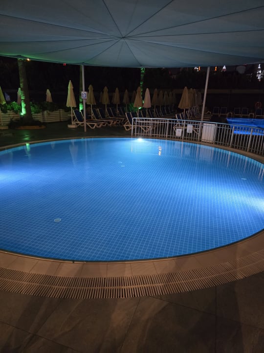 Pool Hane Family Resort