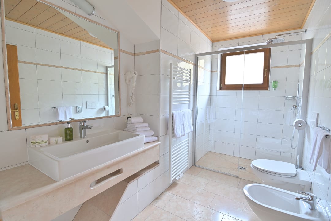 Zimmer Hotel Monte Paraccia