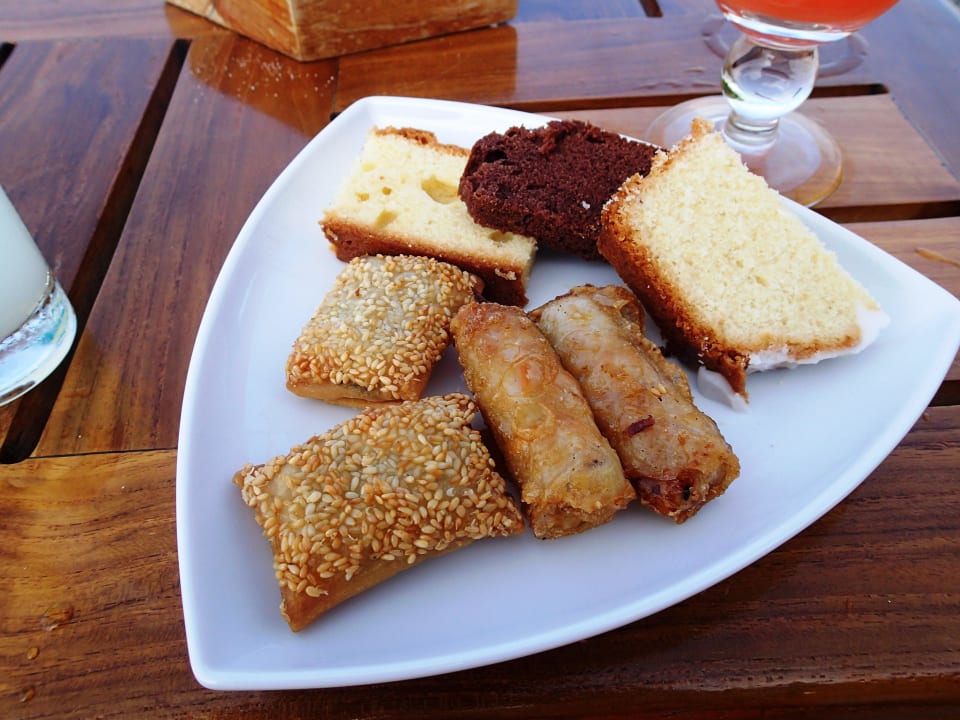 Snacks  von 15-17 Uhr Kuramathi Maldives