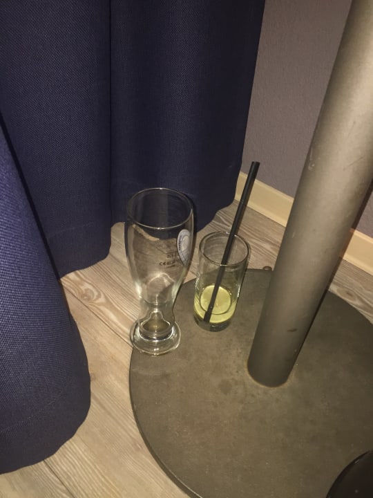 Zimmer MEININGER Hotel Berlin Hauptbahnhof