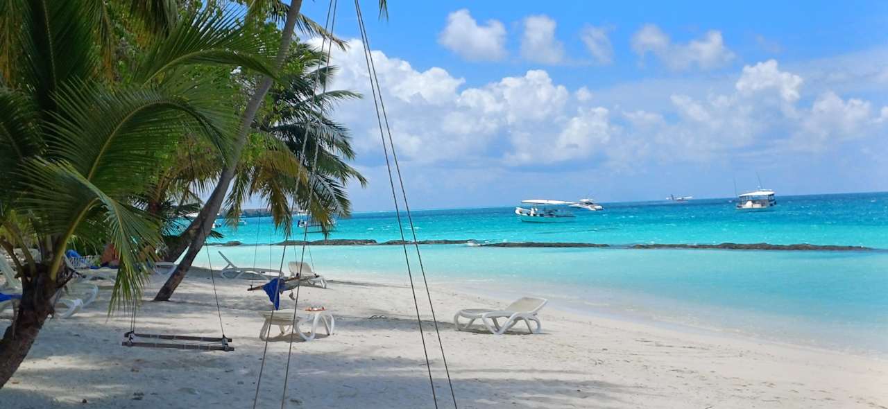 Strand Kuramathi Maldives
